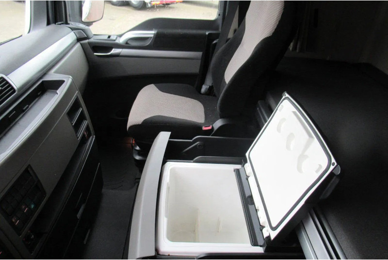 MAN TGX 26.460 XLX Interarder Euro 6 - Camion porte-voitures: photos 5 MAN TGX 26.460 XLX Interarder Euro 6 - Camion porte-voitures: photos 5