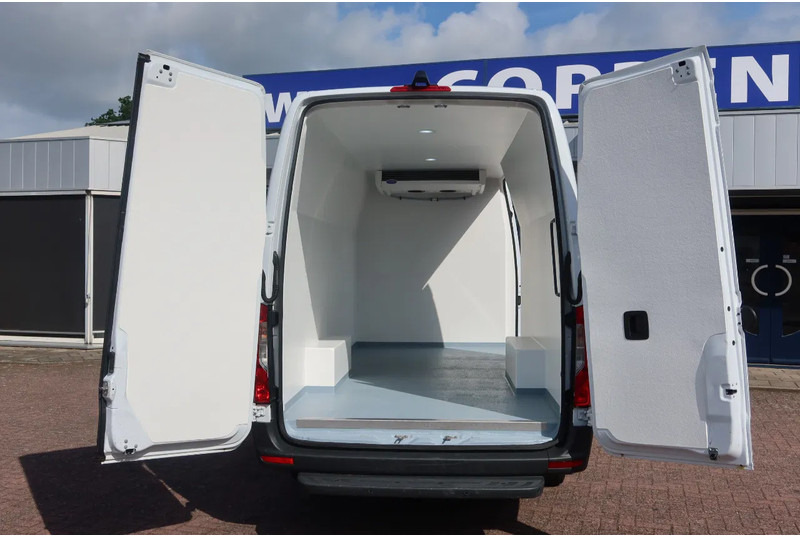 Mercedes-Benz 317 CDI 317 CDI L3/H2 Koel/Vries Automaat - Utilitaire frigorifique: photos 3 Mercedes-Benz 317 CDI 317 CDI L3/H2 Koel/Vries Automaat - Utilitaire frigorifique: photos 3