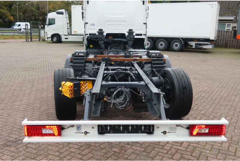 Scania R500 NGS 6x2 Chassis, Stuur lift as - Châssis cabine: photos 3 Scania R500 NGS 6x2 Chassis, Stuur lift as - Châssis cabine: photos 3