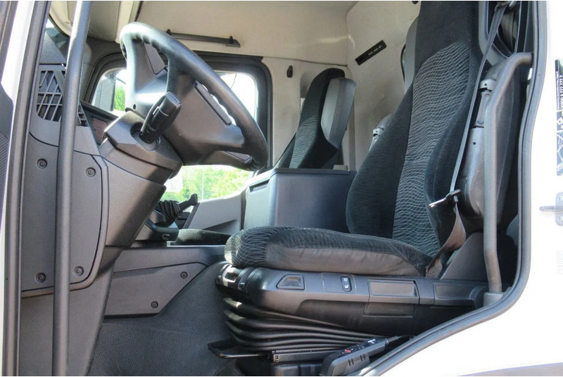 Mercedes-Benz Antos 1833 L - Tracteur routier: photos 5 Mercedes-Benz Antos 1833 L - Tracteur routier: photos 5