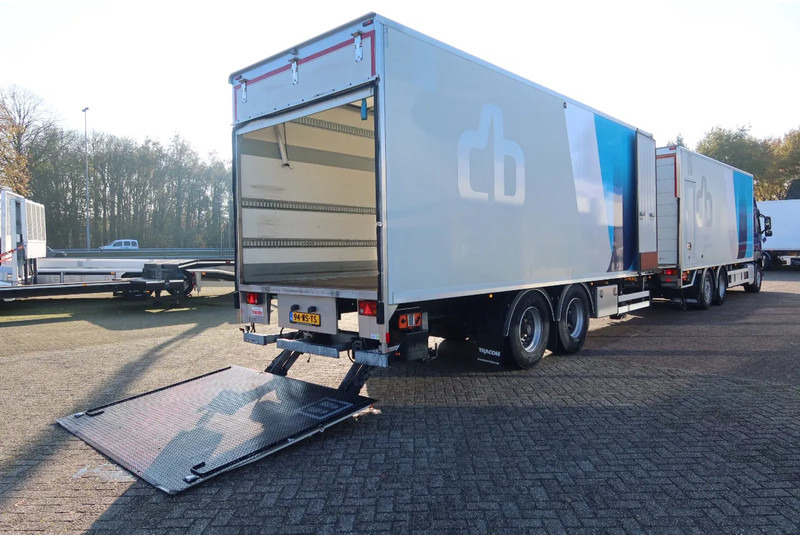 Volvo FM 420 6x2 Bak + Dhollandia klep 1500 kg + Aanhanger 94-WS-TS - Camion fourgon: photos 3 Volvo FM 420 6x2 Bak + Dhollandia klep 1500 kg + Aanhanger 94-WS-TS - Camion fourgon: photos 3