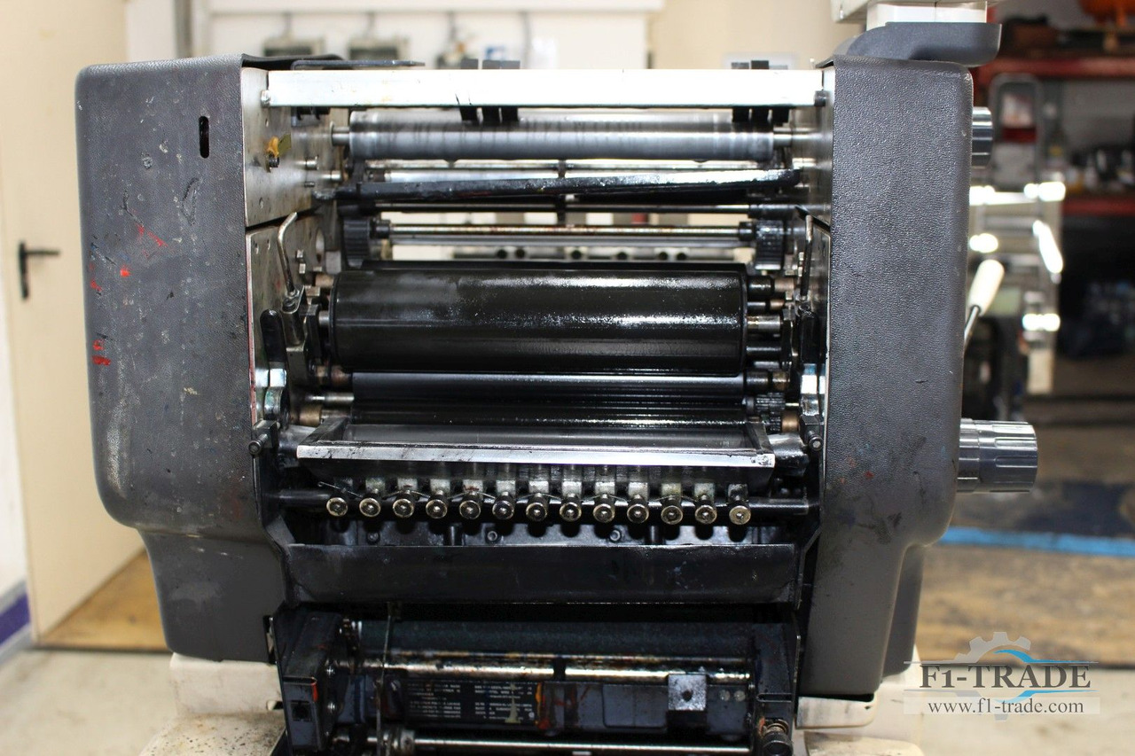Gestetner 411 CD - Presse offset: photos 5 Gestetner 411 CD - Presse offset: photos 5