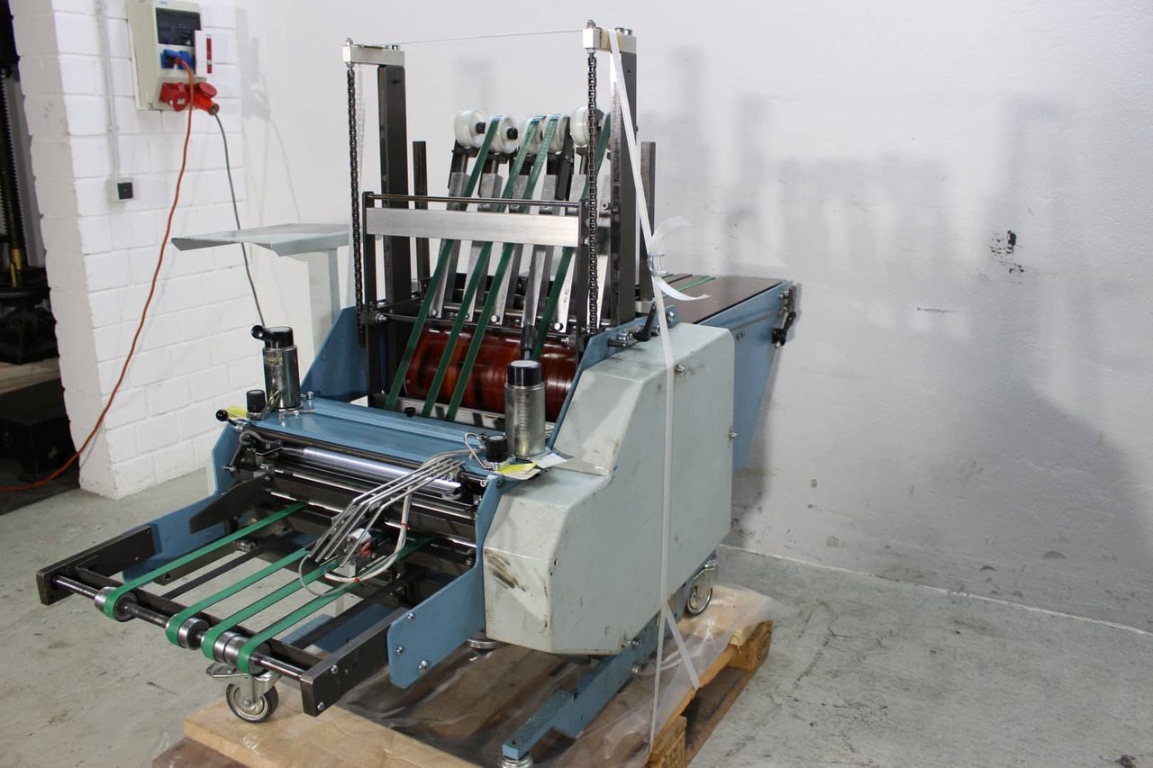 MBO SAP46L - Machine d'impression: photos 4 MBO SAP46L - Machine d'impression: photos 4