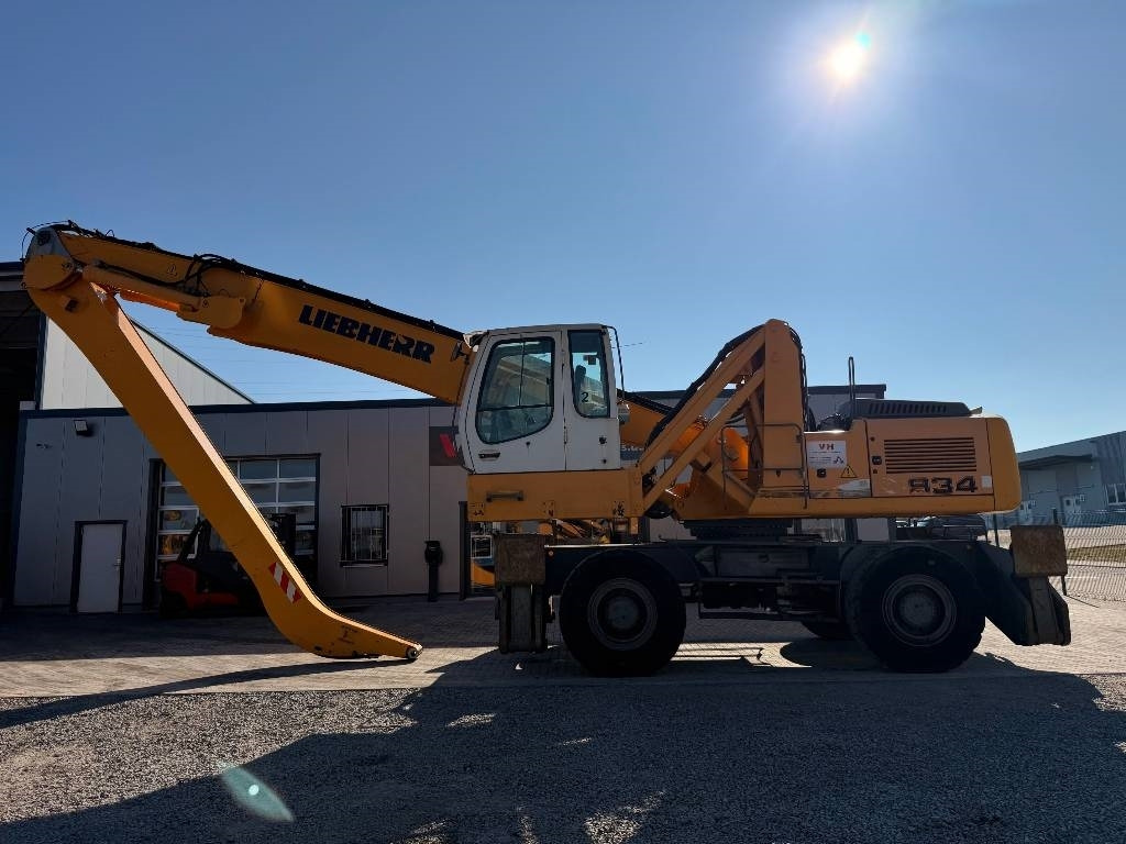 Liebherr A 934 C HD Litronic - Pelle de manutention: photos 2 Liebherr A 934 C HD Litronic - Pelle de manutention: photos 2