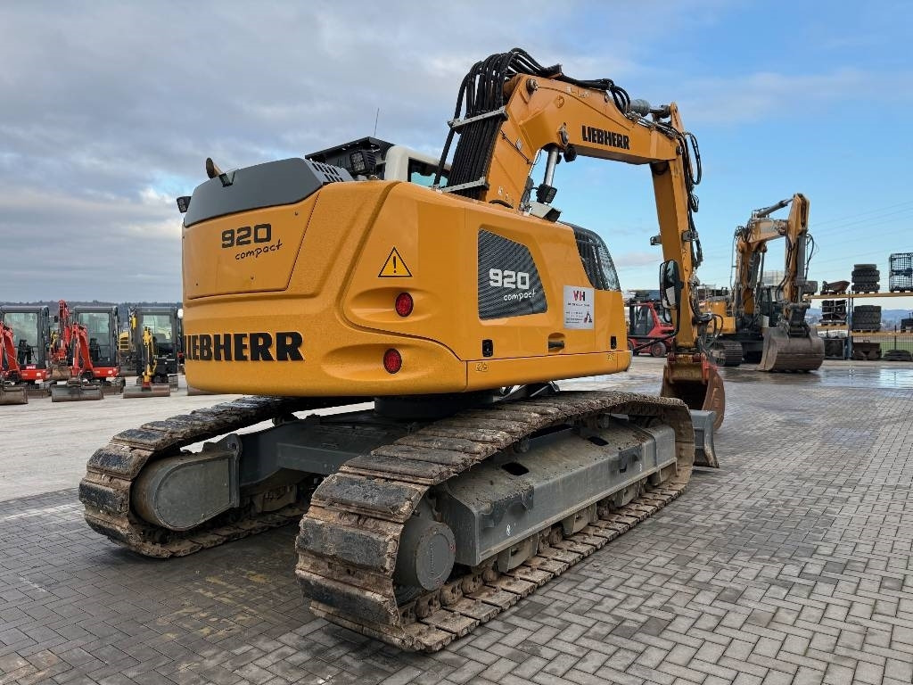 Liebherr R 920 - Pelle sur chenille: photos 5 Liebherr R 920 - Pelle sur chenille: photos 5