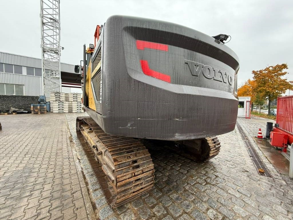 Volvo EC 300 E  - Pelle sur chenille: photos 5 Volvo EC 300 E  - Pelle sur chenille: photos 5