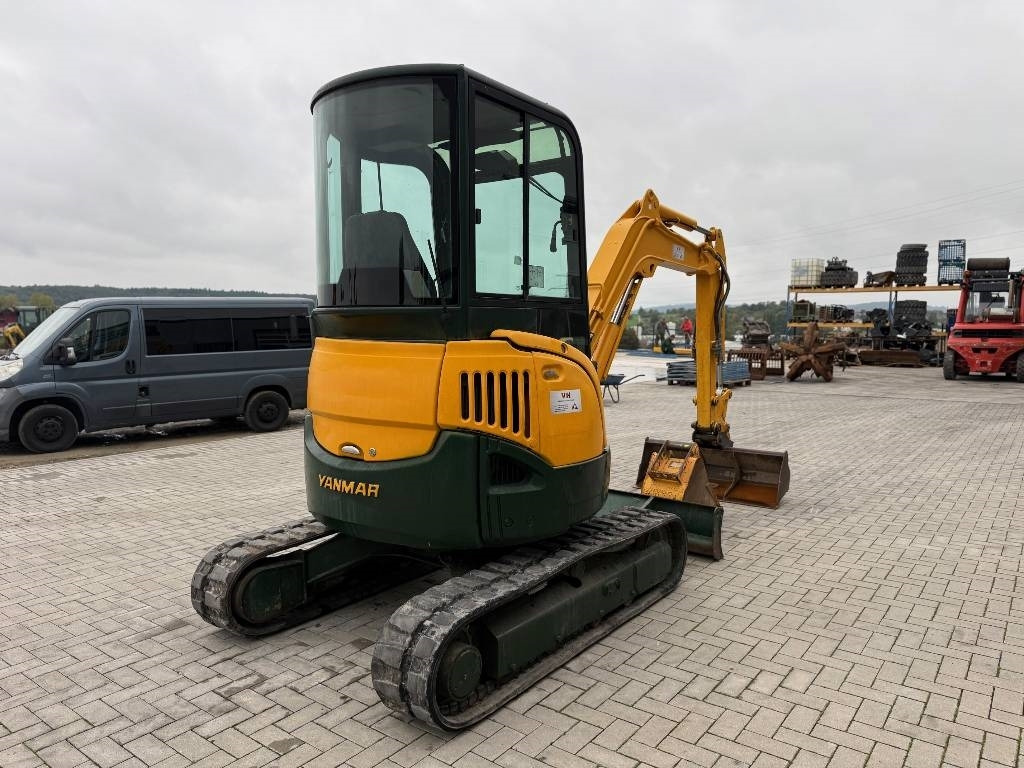 Yanmar Vio 35 - Mini pelle: photos 5 Yanmar Vio 35 - Mini pelle: photos 5