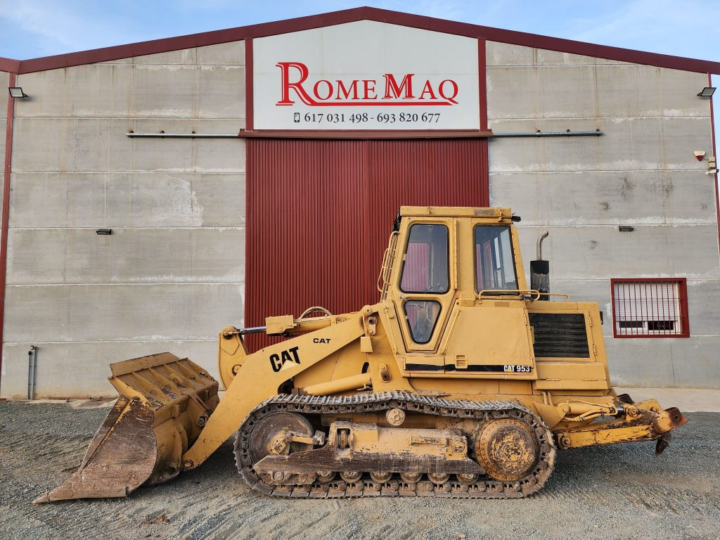 CAT 953 - Chargeuse sur pneus: photos 1 CAT 953 - Chargeuse sur pneus: photos 1
