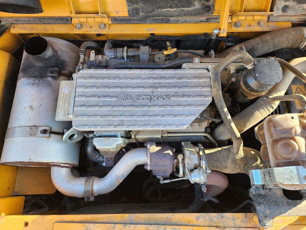 JCB JS131LC - Pelle sur chenille: photos 4 JCB JS131LC - Pelle sur chenille: photos 4