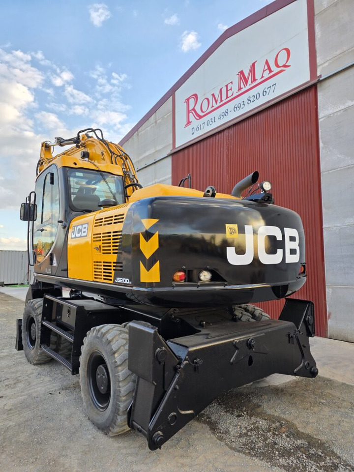 JCB JS200WT4 - Pelle sur pneus: photos 2 JCB JS200WT4 - Pelle sur pneus: photos 2