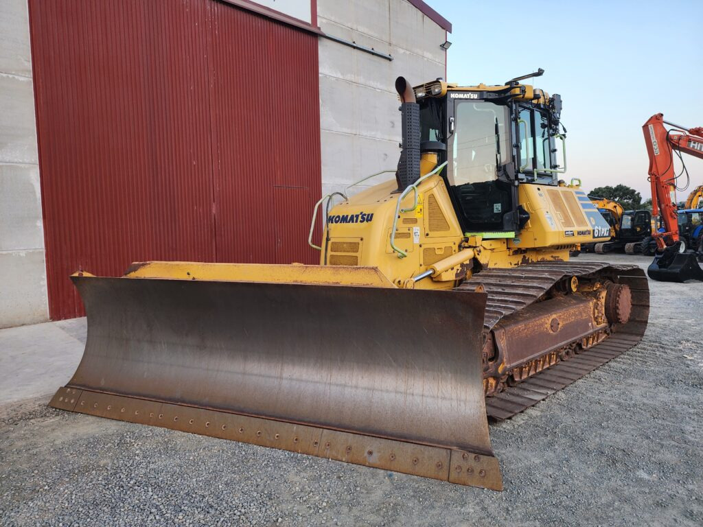 KOMATSU D61PX-24 - Bulldozer: photos 3 KOMATSU D61PX-24 - Bulldozer: photos 3