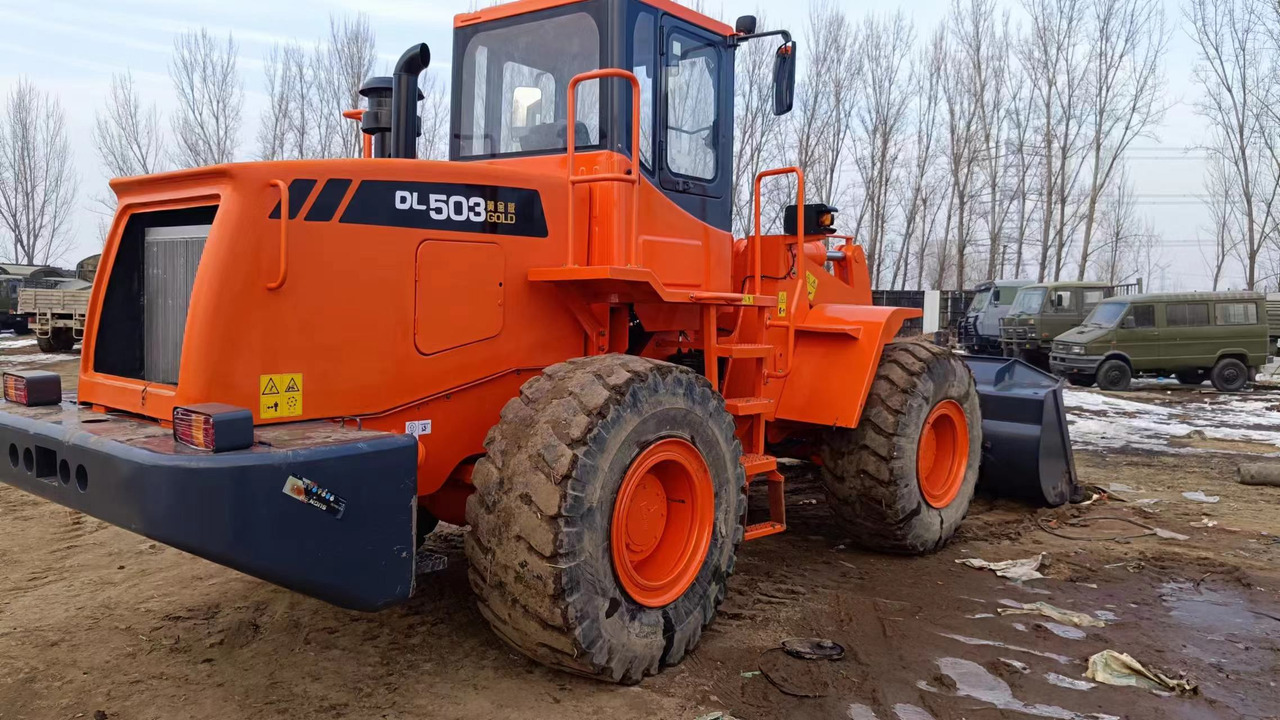 DOOSAN DL503 WHEEL LOADER - Chargeuse sur pneus: photos 1 DOOSAN DL503 WHEEL LOADER - Chargeuse sur pneus: photos 1