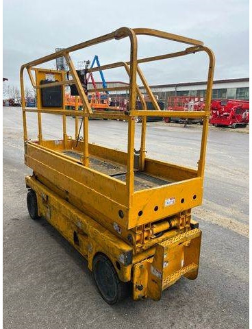 Haulotte Compact 8 - Scherenarbeitsbühne 8,2m, BJ 2021 - Nacelle ciseaux: photos 5 Haulotte Compact 8 - Scherenarbeitsbühne 8,2m, BJ 2021 - Nacelle ciseaux: photos 5