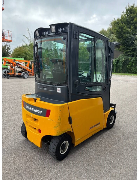 Jungheinrich EFG316 - Elektrostapler Gabelstapler - Chariot élévateur électrique: photos 4 Jungheinrich EFG316 - Elektrostapler Gabelstapler - Chariot élévateur électrique: photos 4