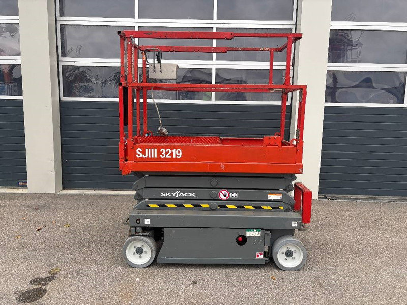 Skyjack SJ 3219 7,80m Scherenarbeitsbühne - Nacelle ciseaux: photos 2 Skyjack SJ 3219 7,80m Scherenarbeitsbühne - Nacelle ciseaux: photos 2