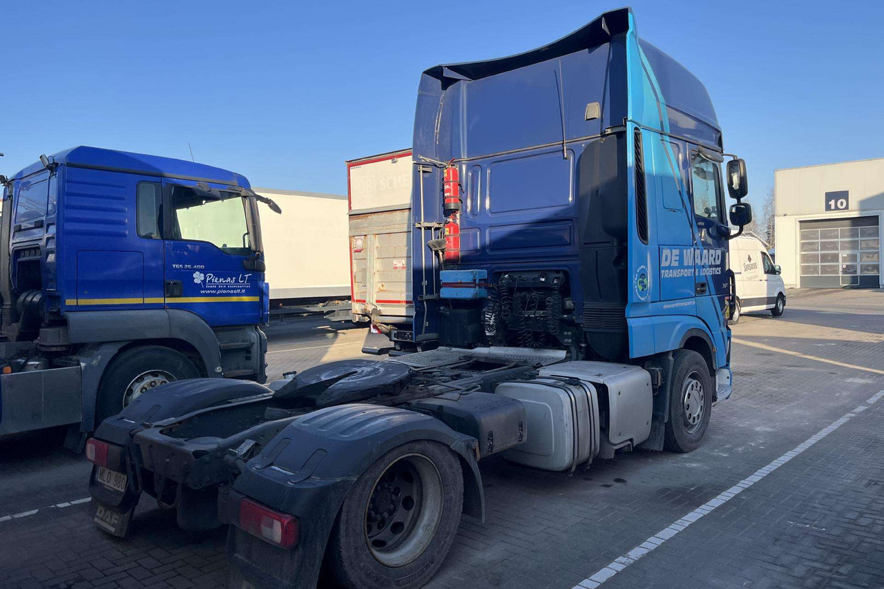 DAF XF 480 MEGA (8305) - Tracteur routier: photos 4 DAF XF 480 MEGA (8305) - Tracteur routier: photos 4