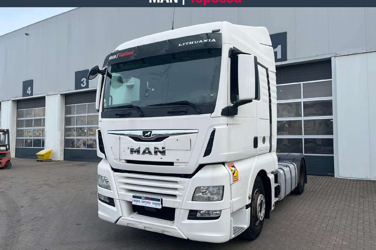 MAN 18.500 4X2 XLX cab Retarder 9207 - Tracteur routier: photos 1 MAN 18.500 4X2 XLX cab Retarder 9207 - Tracteur routier: photos 1