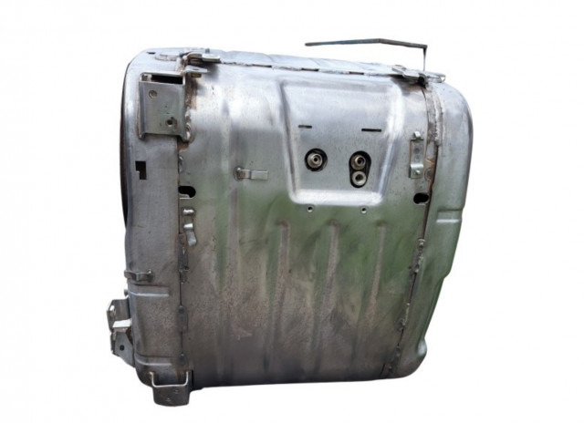 Katalysator SCR Euro 6 SCANIA Serie R - 2587685 2519407 2629445 2519406 2511867 2519405 - Catalyseur pour Camion: photos 4 Katalysator SCR Euro 6 SCANIA Serie R - 2587685 2519407 2629445 2519406 2511867 2519405 - Catalyseur pour Camion: photos 4