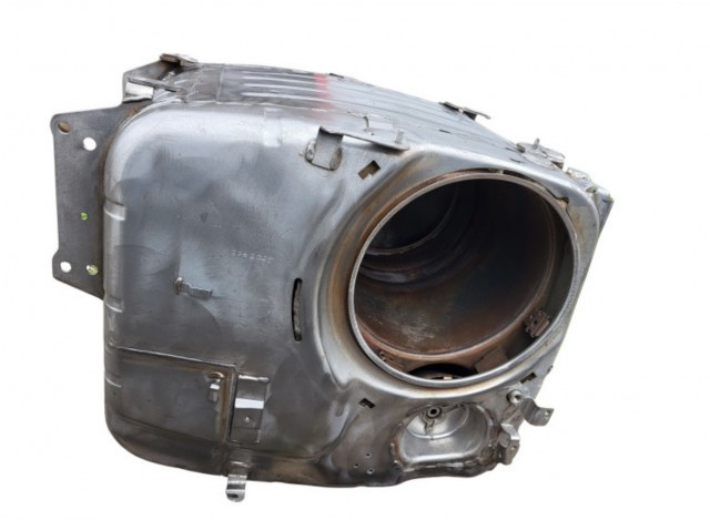 Katalysator SCR Euro 6 SCANIA Serie R - 2587685 2519407 2629445 2519406 2511867 2519405 - Catalyseur pour Camion: photos 3 Katalysator SCR Euro 6 SCANIA Serie R - 2587685 2519407 2629445 2519406 2511867 2519405 - Catalyseur pour Camion: photos 3