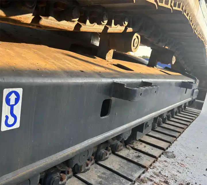 90% New Undercarriage Kobelco Sk210-8 Sk210lc-8 Crawler Type Used Kobelco Excavators In Shanghai - Pelle sur chenille: photos 3 90% New Undercarriage Kobelco Sk210-8 Sk210lc-8 Crawler Type Used Kobelco Excavators In Shanghai - Pelle sur chenille: photos 3