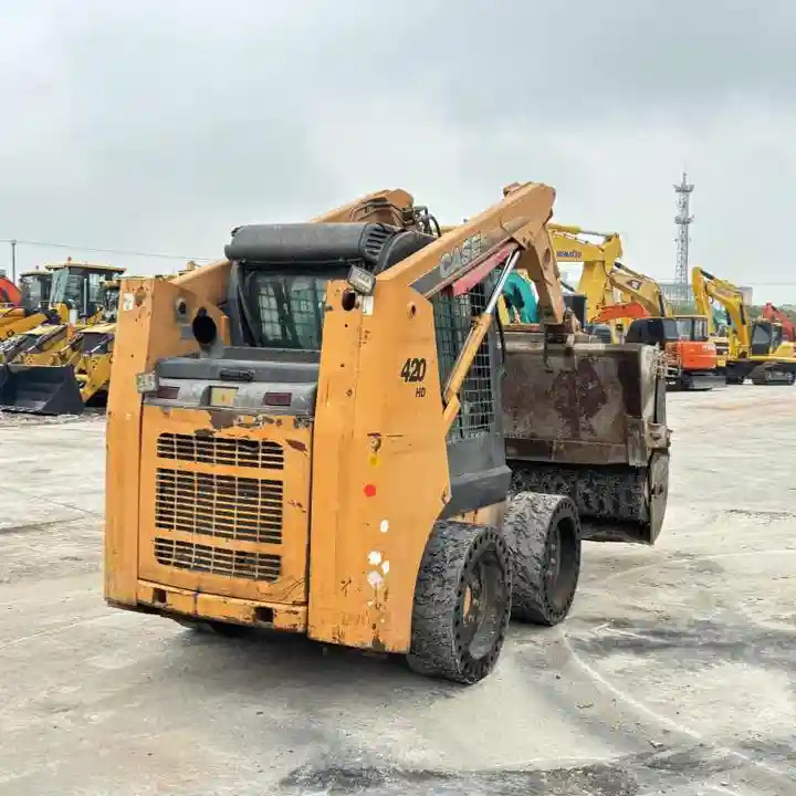 Construction Mini Equipment Case 420 Skid Steer Loader for Sale - Mini chargeuse: photos 4 Construction Mini Equipment Case 420 Skid Steer Loader for Sale - Mini chargeuse: photos 4