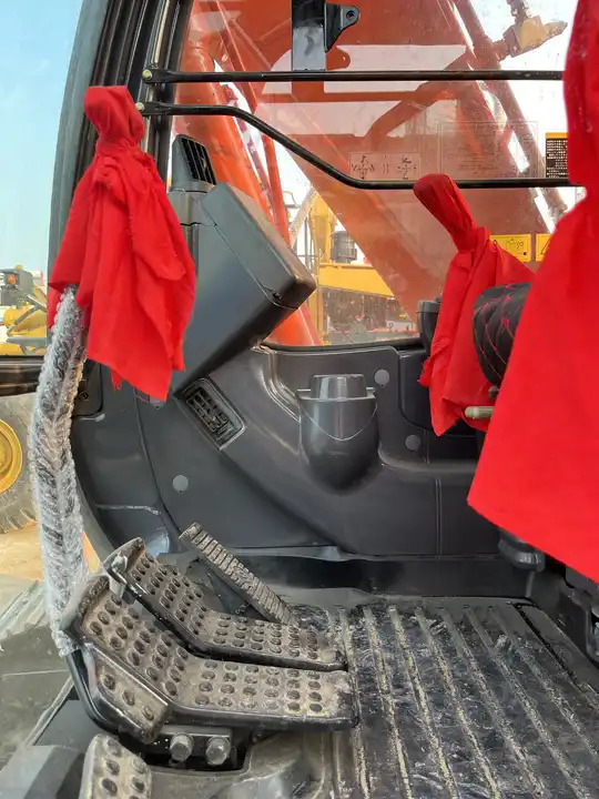 Efficient Heavy Construction Equipment used hitachi zx120 excavator on sale - Pelle sur chenille: photos 5 Efficient Heavy Construction Equipment used hitachi zx120 excavator on sale - Pelle sur chenille: photos 5