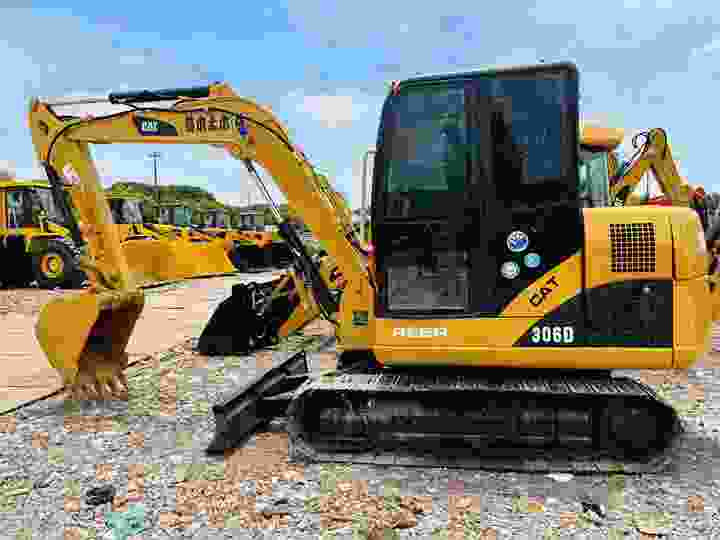 Good Price CAT 307 308C 308D 308E 312D 315D 320C 320D Second Hand 7t Used Mini Crawler catpillar Excavator low price - Mini pelle: photos 2 Good Price CAT 307 308C 308D 308E 312D 315D 320C 320D Second Hand 7t Used Mini Crawler catpillar Excavator low price - Mini pelle: photos 2