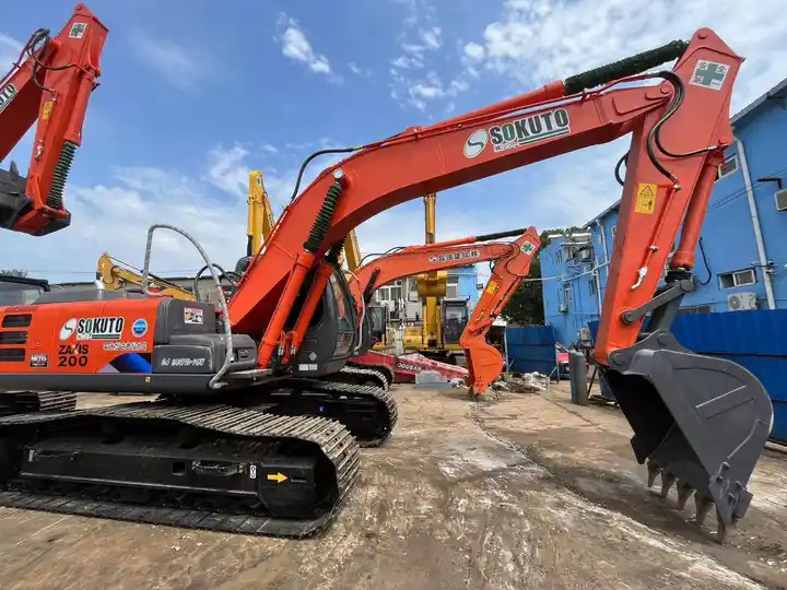 Hot sale Low Working Hour Hitachi zx120 cheap used excavator Japan Made Hitachi zx200 20 ton Excavator in good condition - Pelle sur chenille: photos 2 Hot sale Low Working Hour Hitachi zx120 cheap used excavator Japan Made Hitachi zx200 20 ton Excavator in good condition - Pelle sur chenille: photos 2