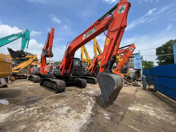Hot sale Low Working Hour Hitachi zx120 cheap used excavator Japan Made Hitachi zx200 20 ton Excavator in good condition - Pelle sur chenille: photos 4 Hot sale Low Working Hour Hitachi zx120 cheap used excavator Japan Made Hitachi zx200 20 ton Excavator in good condition - Pelle sur chenille: photos 4
