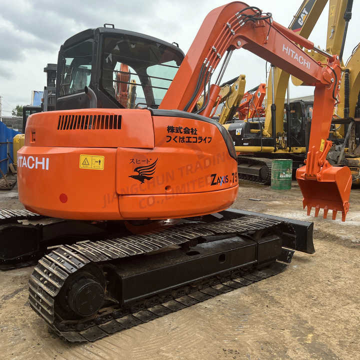 Hot sale Used Hitachi ZX120 digger medium size Excavator second hand excavator - Pelle sur chenille: photos 1 Hot sale Used Hitachi ZX120 digger medium size Excavator second hand excavator - Pelle sur chenille: photos 1