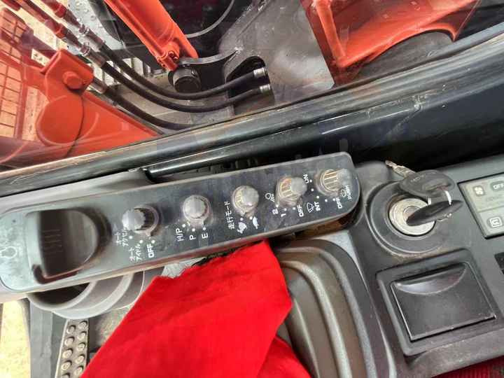 Hot sale Used Hitachi ZX120 digger medium size Excavator second hand excavator - Pelle sur chenille: photos 4 Hot sale Used Hitachi ZX120 digger medium size Excavator second hand excavator - Pelle sur chenille: photos 4