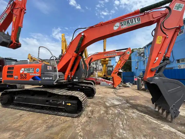 Low Working Hour Hitachi zx120 cheap used excavator Japan Made Hitachi zx200 20 ton Excavator on sale - Pelle sur chenille: photos 4 Low Working Hour Hitachi zx120 cheap used excavator Japan Made Hitachi zx200 20 ton Excavator on sale - Pelle sur chenille: photos 4