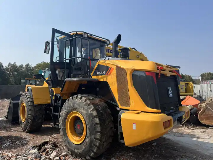 Low running hours Original LiuGong Wheel Loader 856H Well-Maintained - Chargeuse sur pneus: photos 3 Low running hours Original LiuGong Wheel Loader 856H Well-Maintained - Chargeuse sur pneus: photos 3