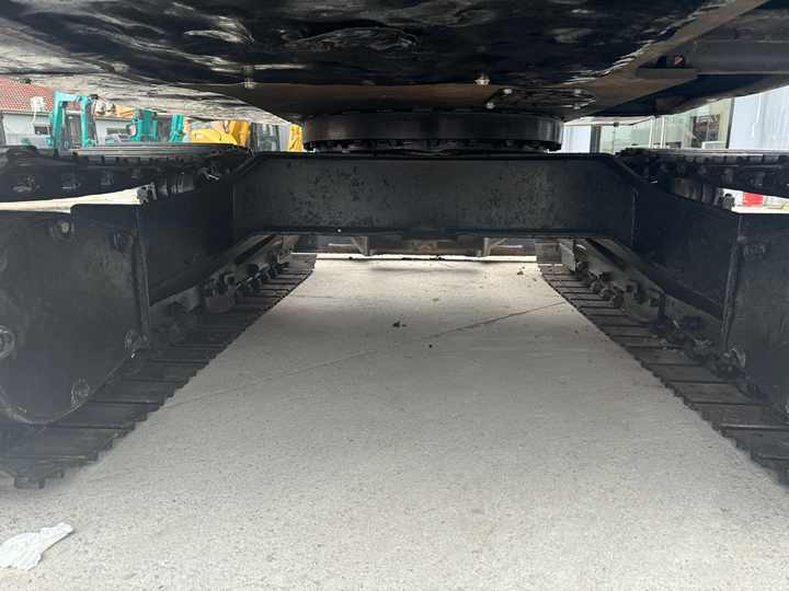 Original Top Sale High Performance Slightly Used Doosan Dx60 Dx75 Dx80 Tracked Excavator for Landscaping in Shanghai - Pelle sur chenille: photos 3 Original Top Sale High Performance Slightly Used Doosan Dx60 Dx75 Dx80 Tracked Excavator for Landscaping in Shanghai - Pelle sur chenille: photos 3