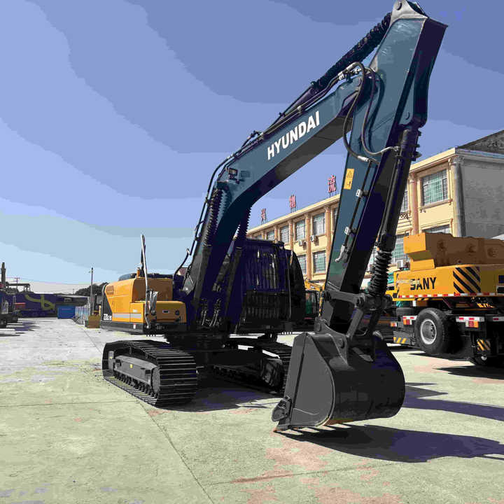 Original Used Korea 22ton Hyundai 220lc-9s 225lc-9t Excavator for Sale in Good Condition and Low Working Time - Pelle: photos 1 Original Used Korea 22ton Hyundai 220lc-9s 225lc-9t Excavator for Sale in Good Condition and Low Working Time - Pelle: photos 1