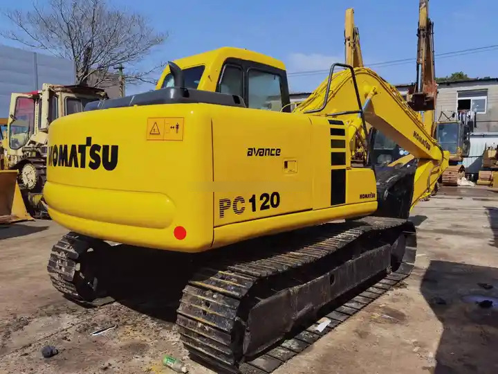 Original Well-Maintained Komatsu PC120-6 Used Excavator for Sale - Pelle sur chenille: photos 5 Original Well-Maintained Komatsu PC120-6 Used Excavator for Sale - Pelle sur chenille: photos 5