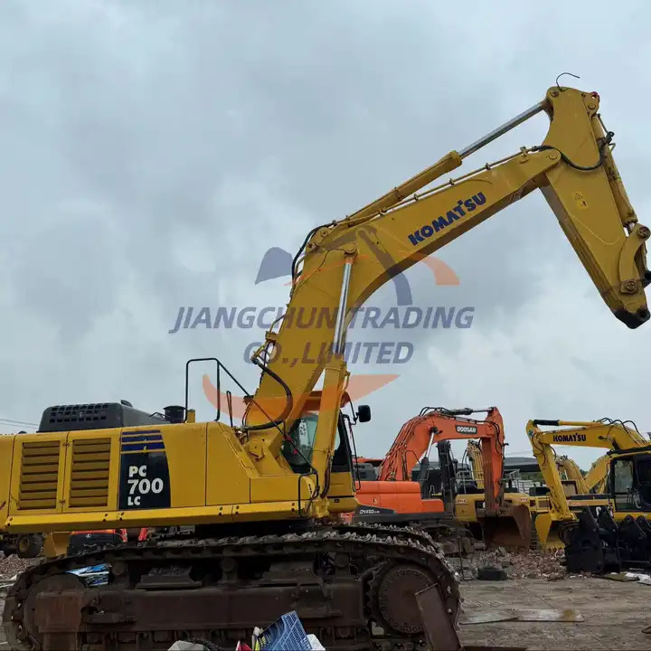 Pc500 Pc700 Low Price Wholesale Used Japanese Komatsu Excavator PC500 PC460 PC650 PC700 PC850 Hydraulic Crawler Excavator - Pelle: photos 1 Pc500 Pc700 Low Price Wholesale Used Japanese Komatsu Excavator PC500 PC460 PC650 PC700 PC850 Hydraulic Crawler Excavator - Pelle: photos 1