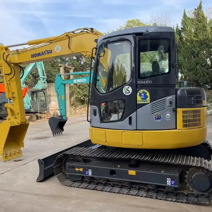 Second-Hand Komatsu PC110 Digger for Sale Used Komatsu PC78 PC240 PC160 PC - Pelle: photos 1 Second-Hand Komatsu PC110 Digger for Sale Used Komatsu PC78 PC240 PC160 PC - Pelle: photos 1