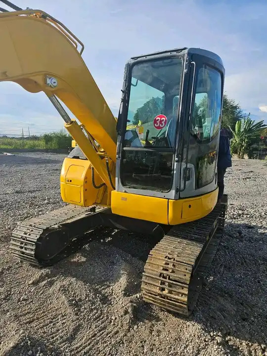 Secondhand Komatsu PC78 Digger for Sale Used Komatsu PC78 PC78 6 PC110 PC120 PC200 - Pelle: photos 5 Secondhand Komatsu PC78 Digger for Sale Used Komatsu PC78 PC78 6 PC110 PC120 PC200 - Pelle: photos 5