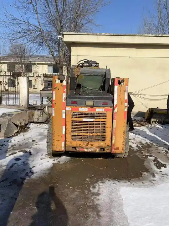 Used Case 440H Skid Steer Loader for Sale - Mini chargeuse: photos 3 Used Case 440H Skid Steer Loader for Sale - Mini chargeuse: photos 3