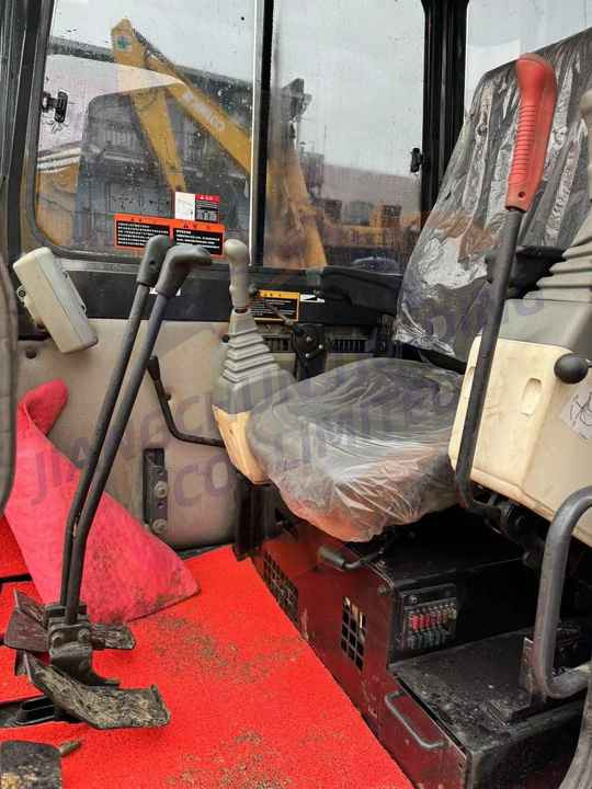 Used excavator doosan dh55 excavators earth-moving machinery doosan dx60 dx80 dx75 dx225 dh60 dh60-7for sale - Pelle sur chenille: photos 2 Used excavator doosan dh55 excavators earth-moving machinery doosan dx60 dx80 dx75 dx225 dh60 dh60-7for sale - Pelle sur chenille: photos 2