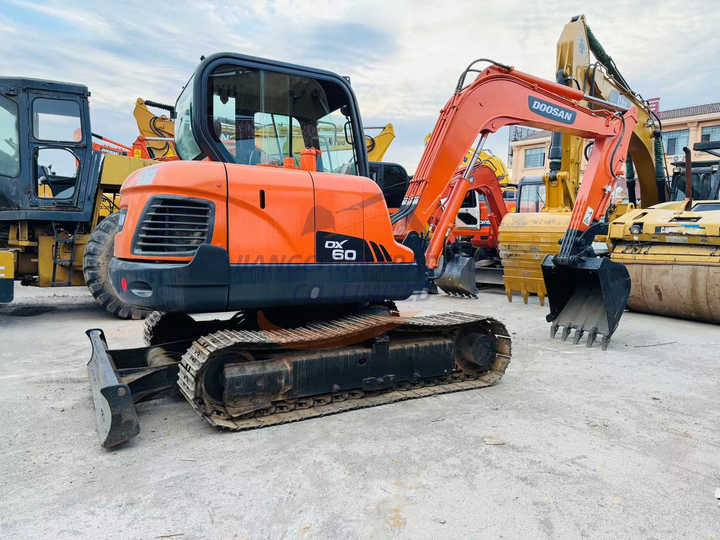 Used excavator doosan dx60 excavators earth-moving machinery doosan dx60 dx80 dx75 dx225 dh60 dh60-7for sale - Pelle sur chenille: photos 4 Used excavator doosan dx60 excavators earth-moving machinery doosan dx60 dx80 dx75 dx225 dh60 dh60-7for sale - Pelle sur chenille: photos 4