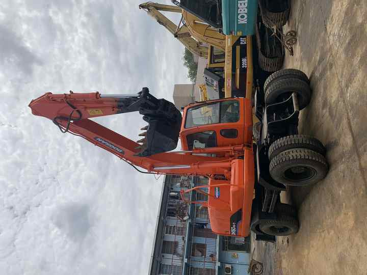 Used excavator doosan dx60 excavators earth-moving machinery doosan dx60 dx80 dx75 dx225 dh60 dh60-7for sale - Pelle sur chenille: photos 3 Used excavator doosan dx60 excavators earth-moving machinery doosan dx60 dx80 dx75 dx225 dh60 dh60-7for sale - Pelle sur chenille: photos 3