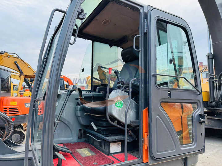 Used excavator doosan dx60 excavators earth-moving machinery doosan dx60 dx80 dx75 dx225 dh60 dh60-7for sale - Pelle sur chenille: photos 4 Used excavator doosan dx60 excavators earth-moving machinery doosan dx60 dx80 dx75 dx225 dh60 dh60-7for sale - Pelle sur chenille: photos 4