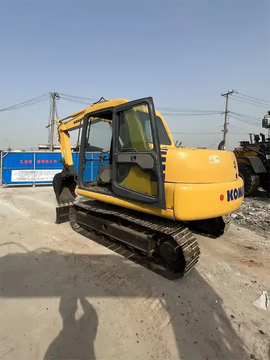 Komatsu used pc60-7 excavator/used 6ton excavator /Komatsu japan pc60-7 mini used excavator for sale Komatsu excavator - Pelle sur chenille: photos 3 Komatsu used pc60-7 excavator/used 6ton excavator /Komatsu japan pc60-7 mini used excavator for sale Komatsu excavator - Pelle sur chenille: photos 3
