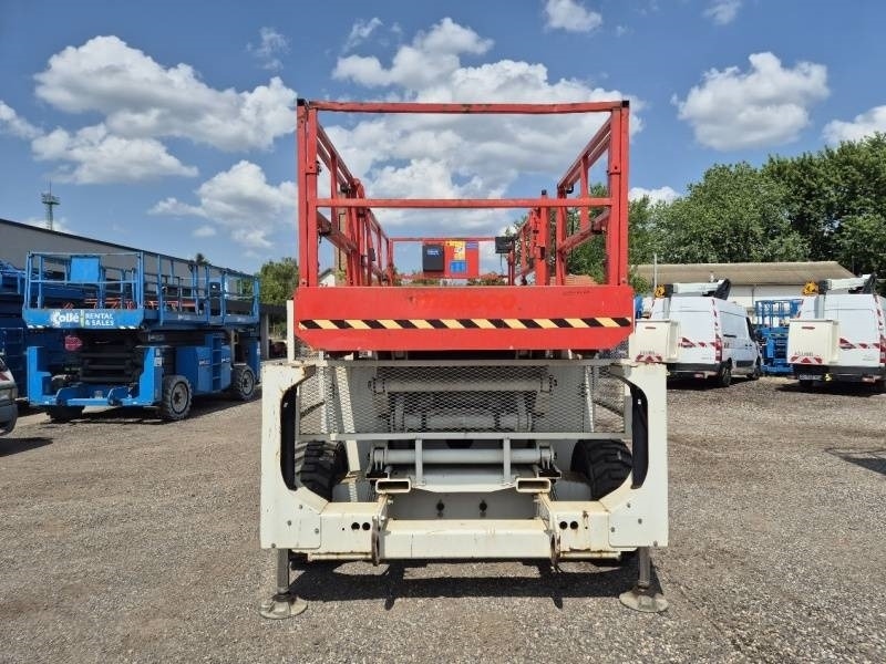 Genie GS3390 - 12,06 m - 4x4 - diesel - Nacelle ciseaux: photos 3 Genie GS3390 - 12,06 m - 4x4 - diesel - Nacelle ciseaux: photos 3