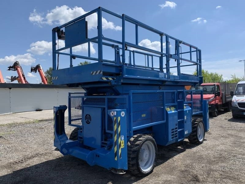 Genie GS5390 - 18m - 4x4 - Diesel - Nacelle ciseaux: photos 2 Genie GS5390 - 18m - 4x4 - Diesel - Nacelle ciseaux: photos 2