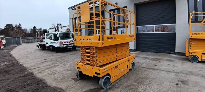 Haulotte Compact 14 - 14 m, electric - Nacelle ciseaux: photos 2 Haulotte Compact 14 - 14 m, electric - Nacelle ciseaux: photos 2