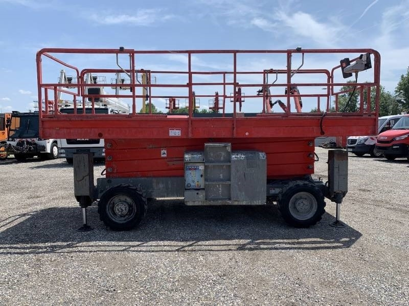 Haulotte H15SXL - 15m, 4x4, diesel - Nacelle ciseaux: photos 4 Haulotte H15SXL - 15m, 4x4, diesel - Nacelle ciseaux: photos 4