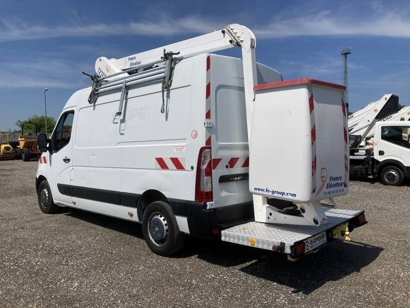 Renault Master France Elevateur 121FT - 12,5 m - 120kg - Camion avec nacelle: photos 5 Renault Master France Elevateur 121FT - 12,5 m - 120kg - Camion avec nacelle: photos 5